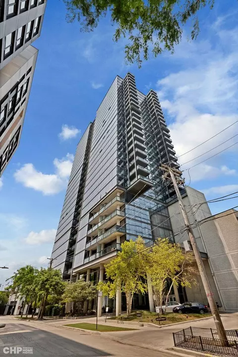 860 W Blackhawk St #602-3, Chicago, IL 60642