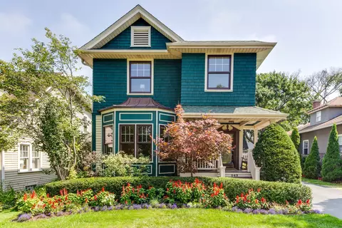 849 Summit Ave, Lake Forest, IL 60045