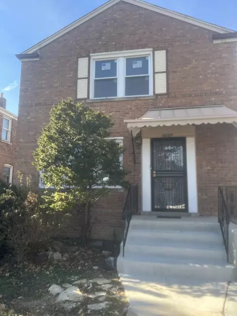 9222 S Green St, Chicago, IL 60620