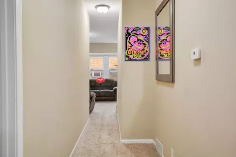 553 2nd Ave, Aurora, IL 60505 photo 7