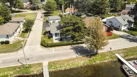 25126 W Lake Shore Dr, Ingleside, IL 60041 photo 23