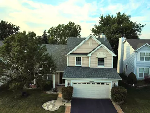 20928 W Bloomfield Dr, Plainfield, IL 60544 photo 3