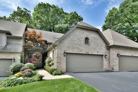 1386 Medinah Dr, Itasca, IL 60143