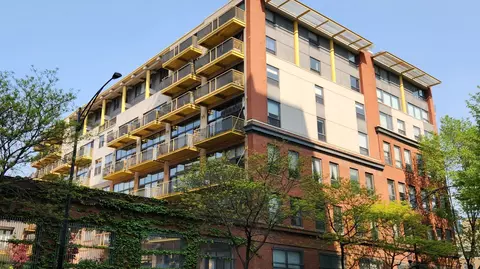 1910 S Indiana Ave #217, Chicago, IL 60616