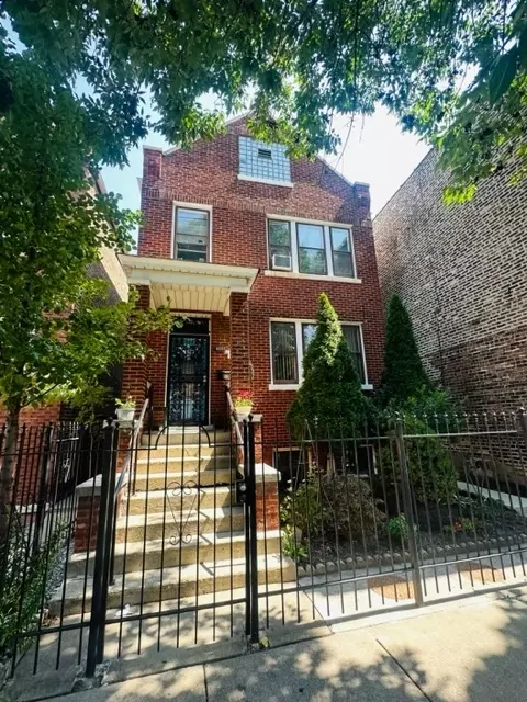 4055 S Albany Ave, Chicago, IL 60632