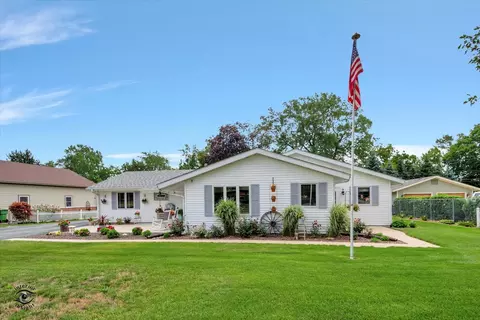 16131 Laurel Dr, Orland Park, IL 60462
