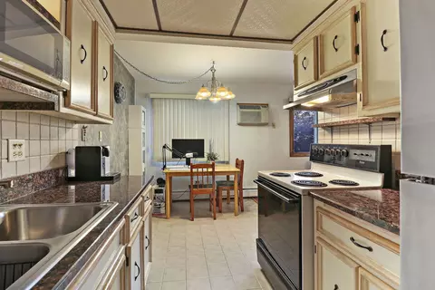 1297 Harding Ave #3A, Des Plaines, IL 60016 photo 9