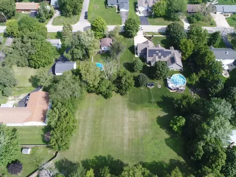 502 Benton St, Newark, IL 60541