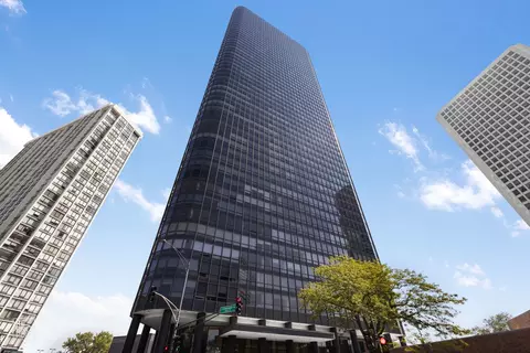 5415 N Sheridan Rd #4905, Chicago, IL 60640