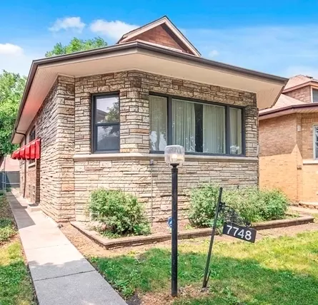 7748 S Wabash Ave, Chicago, IL 60619