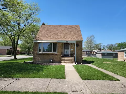 14536 S Wallace Ave, Riverdale, IL 60827