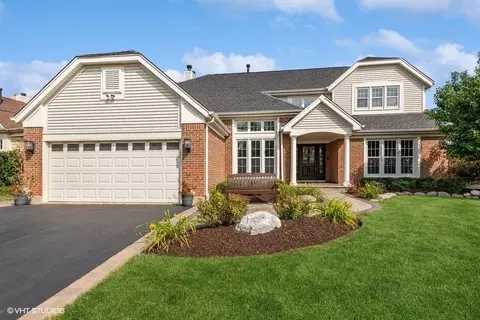 1141 Amherst Ct, Lake Zurich, IL 60047
