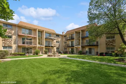 6875 N Northwest Hwy #3D, Chicago, IL 60631