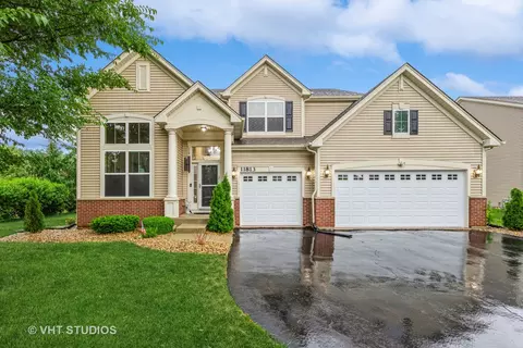 11813 Hawley Ln, Huntley, IL 60142