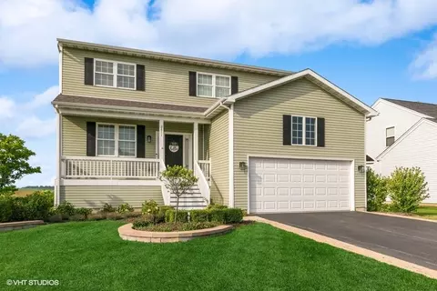 2811 Haydn St, Woodstock, IL 60098