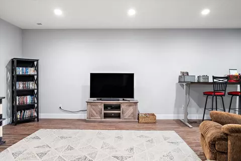 809 Table Rock Cir, Normal, IL 61761 photo 27