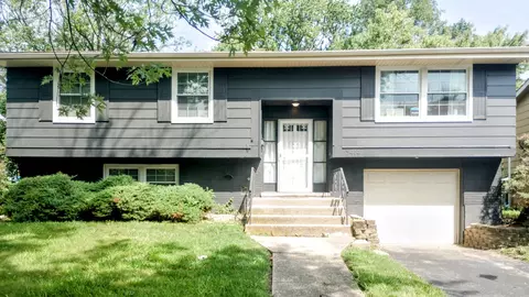 3414 Hazel Ln, Hazel Crest, IL 60429