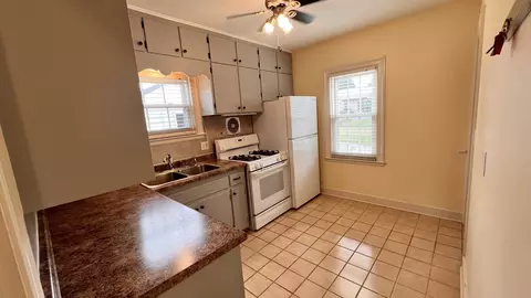 514 W Park St, Morrison, IL 61270 photo 9