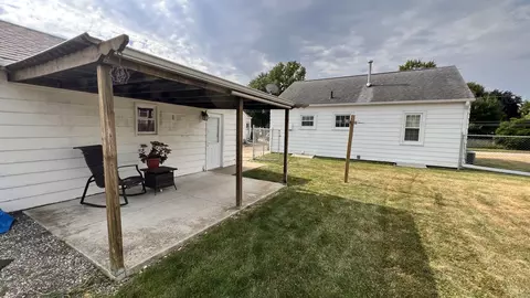 514 W Park St, Morrison, IL 61270 photo 4
