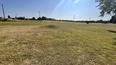 1 Locust Ct, Morrison, IL 61270 photo 2