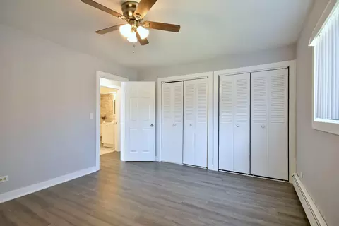 1243 Brown St #2A, Des Plaines, IL 60016 photo 10