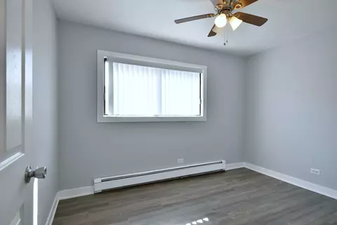 1243 Brown St #2A, Des Plaines, IL 60016 photo 11