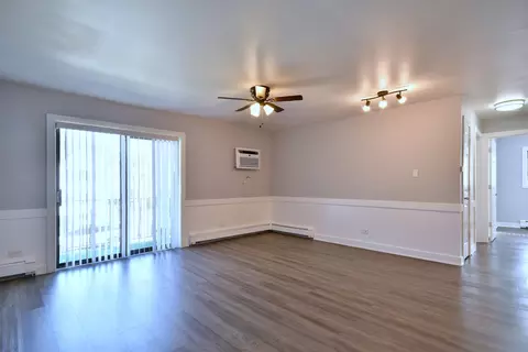 1243 Brown St #2A, Des Plaines, IL 60016 photo 16