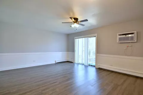1243 Brown St #2A, Des Plaines, IL 60016 photo 13