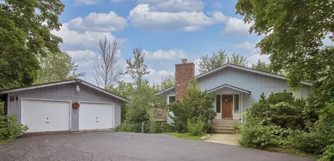 39203 N Il Route 59, Lake Villa, IL 60046