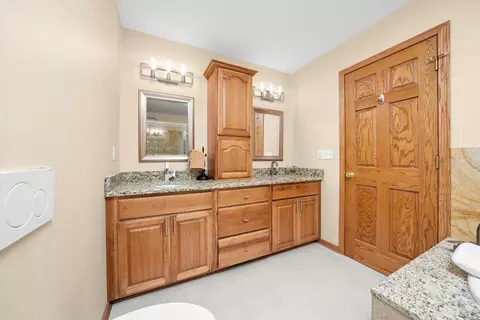 7038 E 107th Ct, Crown Point, IN 46307 photo 15