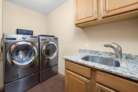 7038 E 107th Ct, Crown Point, IN 46307 photo 19