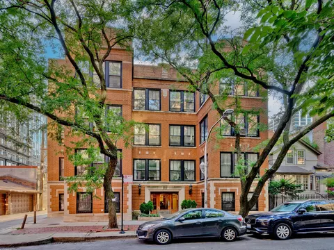 3154 N Hudson Ave #G, Chicago, IL 60657