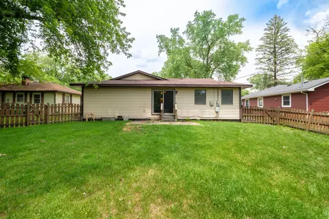 5213 Hunter Dr, Mchenry, IL 60050 photo 19