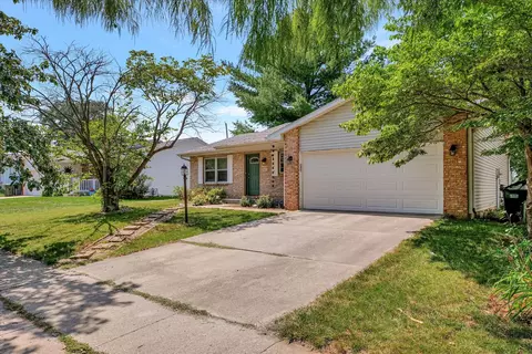 3013 S Myra Ridge Dr, Urbana, IL 61802