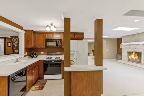 111 W North St, Itasca, IL 60143 photo 54