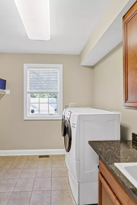 111 W North St, Itasca, IL 60143 photo 33