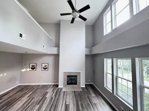 237 Springbrook Trl S, Oswego, IL 60543 photo 7