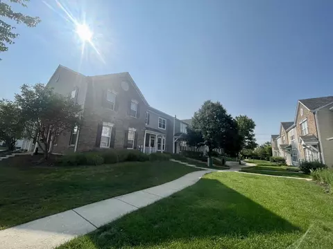 237 Springbrook Trl S, Oswego, IL 60543 photo 21
