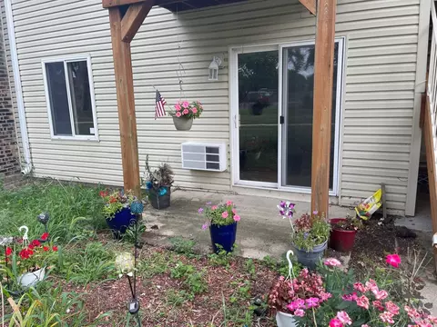 2000 Light Rd #111, Oswego, IL 60543 photo 2