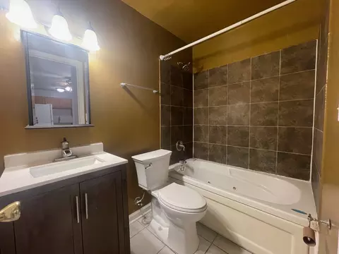 2000 Light Rd #111, Oswego, IL 60543 photo 9