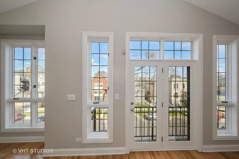 525 E Bowen Ave #3, Chicago, IL 60653 photo 5