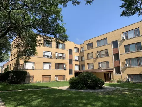 2710 W Summerdale Ave #1A, Chicago, IL 60625