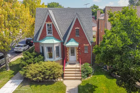 1501 Wenonah Ave, Berwyn, IL 60402