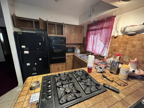 1223 N Hillside Ave, Berkeley, IL 60163 photo 2