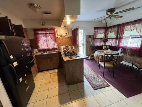 1223 N Hillside Ave, Berkeley, IL 60163 photo 3