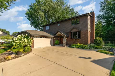 18472 Illi Indi Dr, Lansing, IL 60438 photo 2