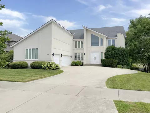 1901 Turtle Bay Rd, Vernon Hills, IL 60061