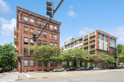 1910 S Indiana Ave #119, Chicago, IL 60616