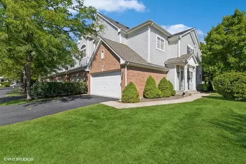 6070 Delaney Dr #52-6, Hoffman Estates, IL 60192