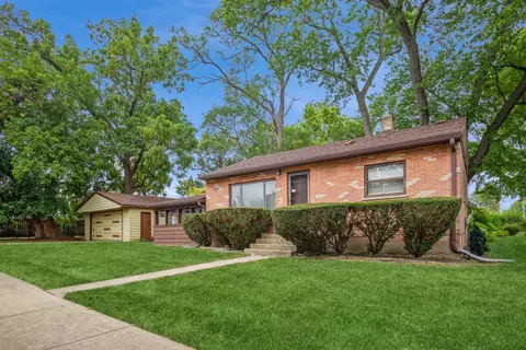 222 N Maple St, Itasca, IL 60143